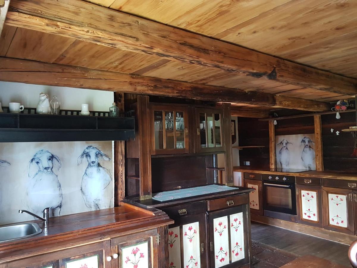 Sveti Duh na Ostrem Vrhu Chalets Toplak מראה חיצוני תמונה