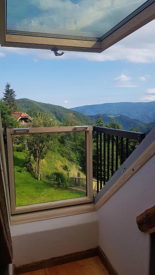 Sveti Duh na Ostrem Vrhu Chalets Toplak מראה חיצוני תמונה