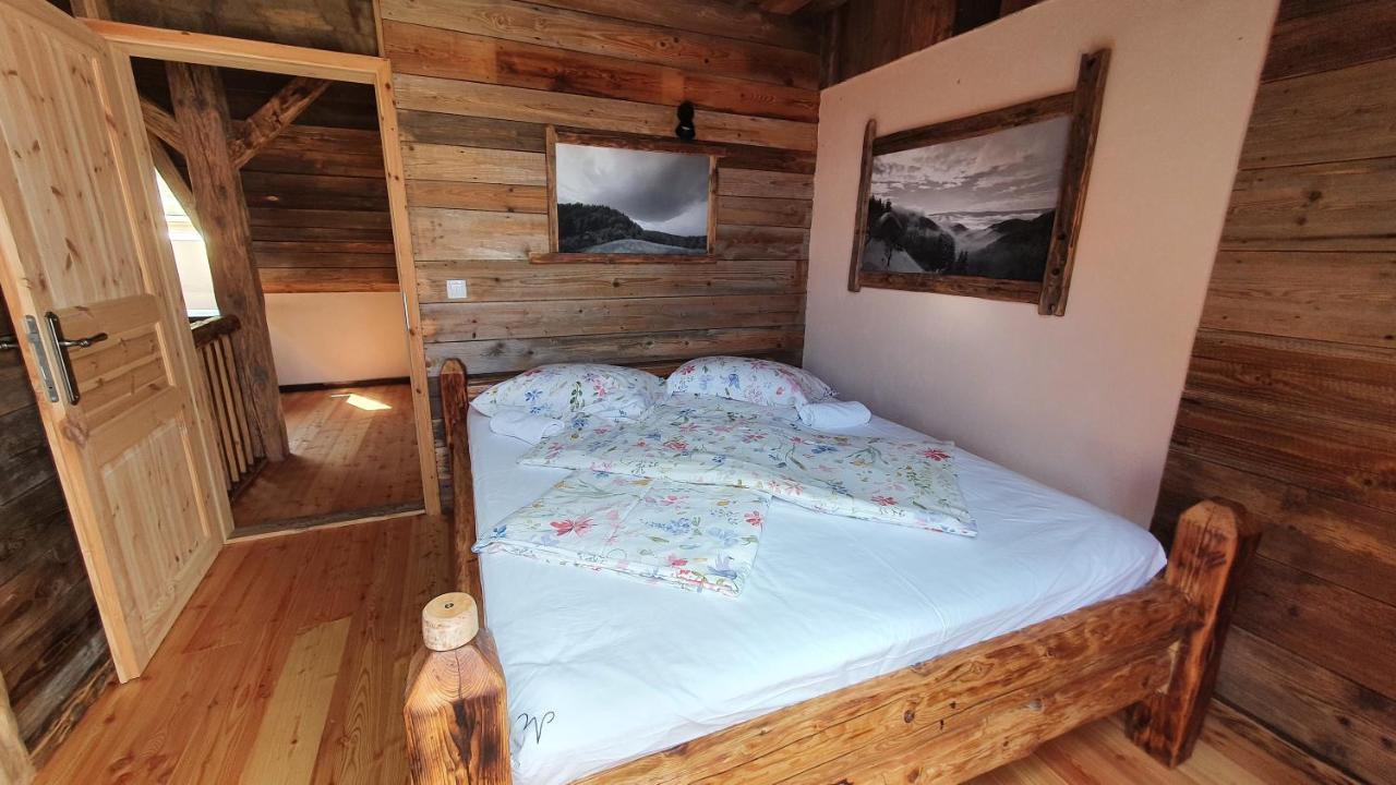 Sveti Duh na Ostrem Vrhu Chalets Toplak מראה חיצוני תמונה