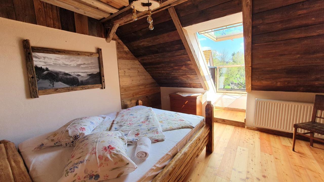 Sveti Duh na Ostrem Vrhu Chalets Toplak מראה חיצוני תמונה