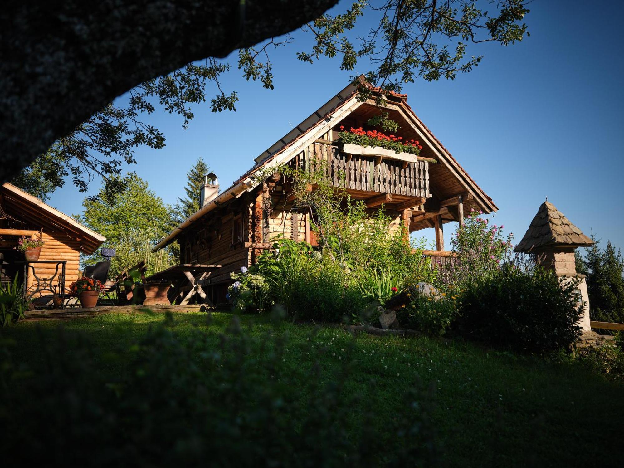 Sveti Duh na Ostrem Vrhu Chalets Toplak מראה חיצוני תמונה
