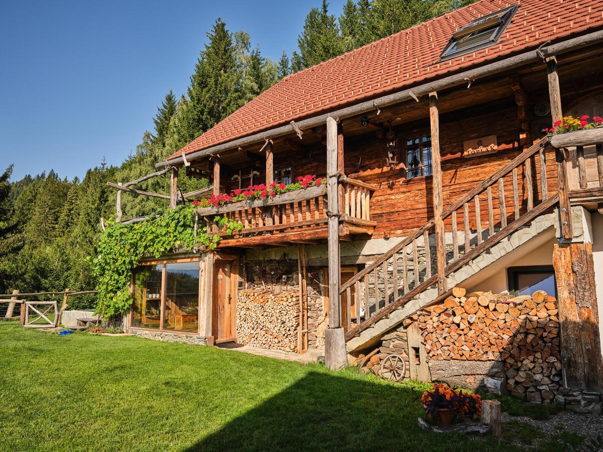 Sveti Duh na Ostrem Vrhu Chalets Toplak מראה חיצוני תמונה
