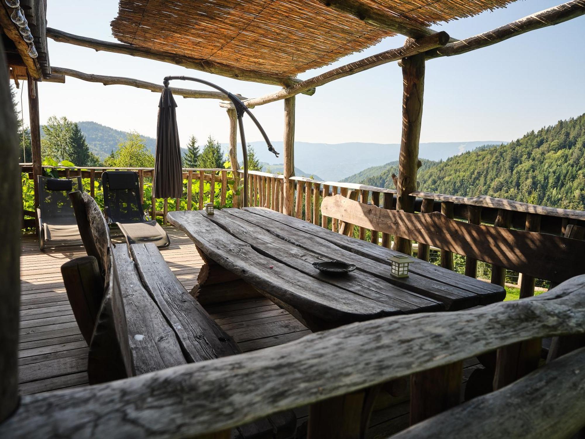 Sveti Duh na Ostrem Vrhu Chalets Toplak מראה חיצוני תמונה
