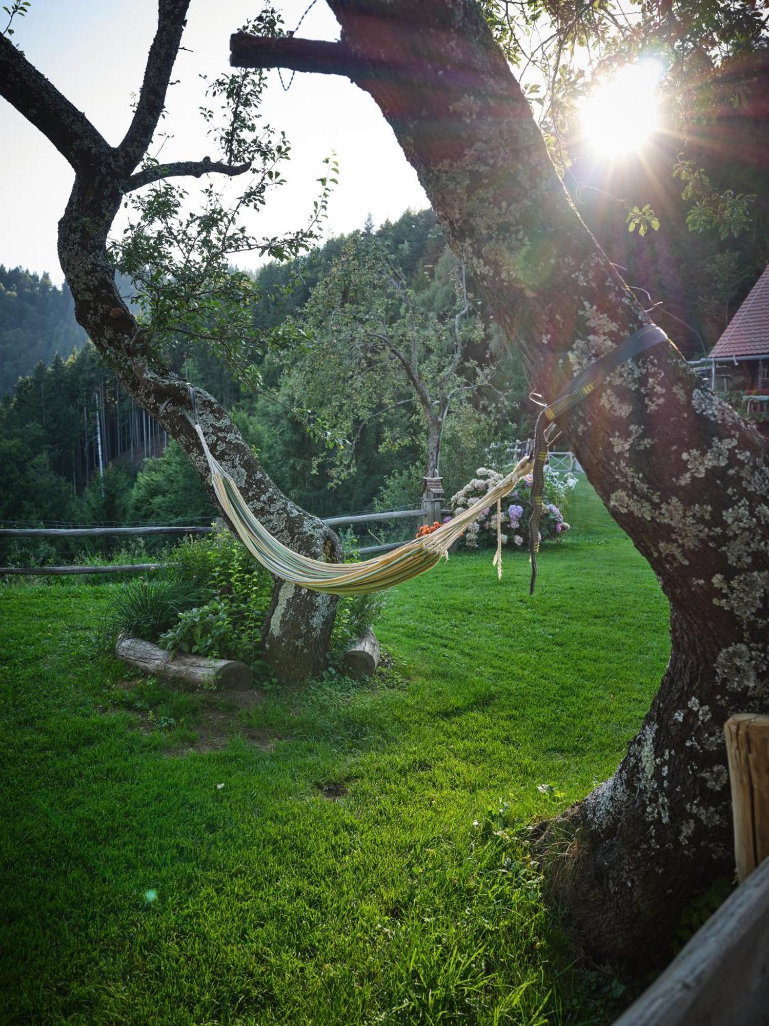 Sveti Duh na Ostrem Vrhu Chalets Toplak מראה חיצוני תמונה
